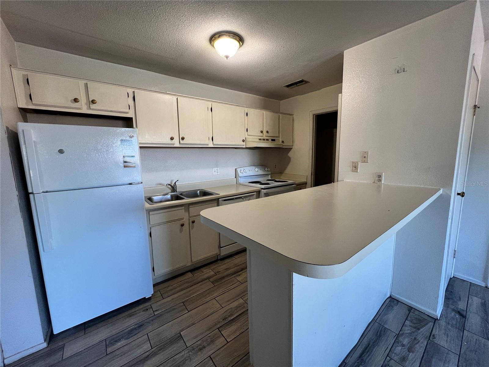 1400 GANDY BLVD N #312, ST PETERSBURG, FL, 33702