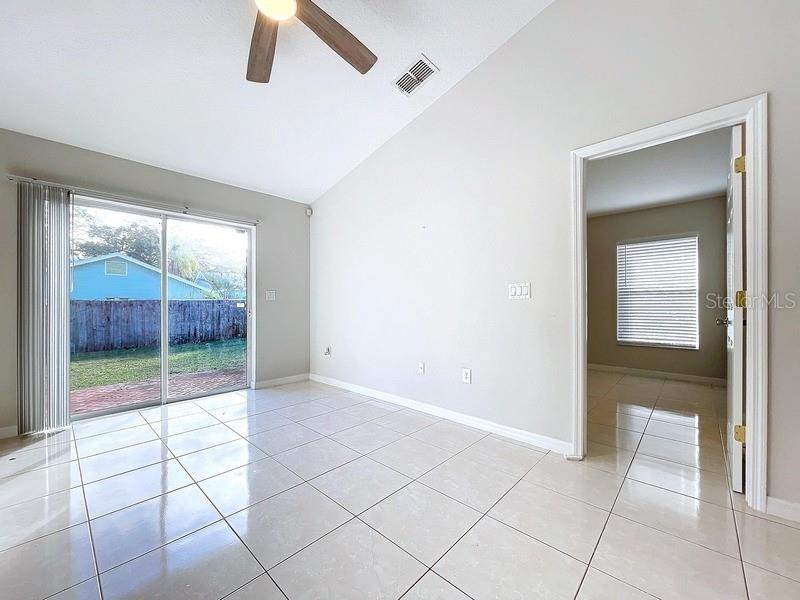 8109 N EDISON AVE, TAMPA, FL, 33604