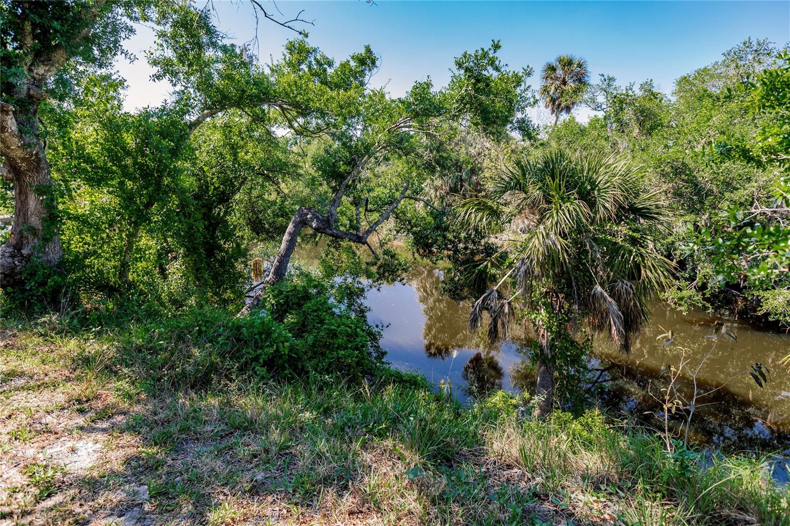 3800 ACLINE RD, PUNTA GORDA, FL, 33950