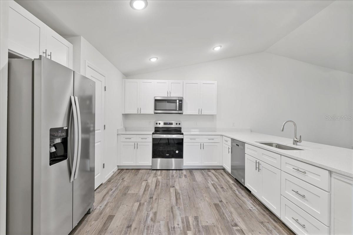 12119 TETZEL AVE, PORT CHARLOTTE, FL, 33981