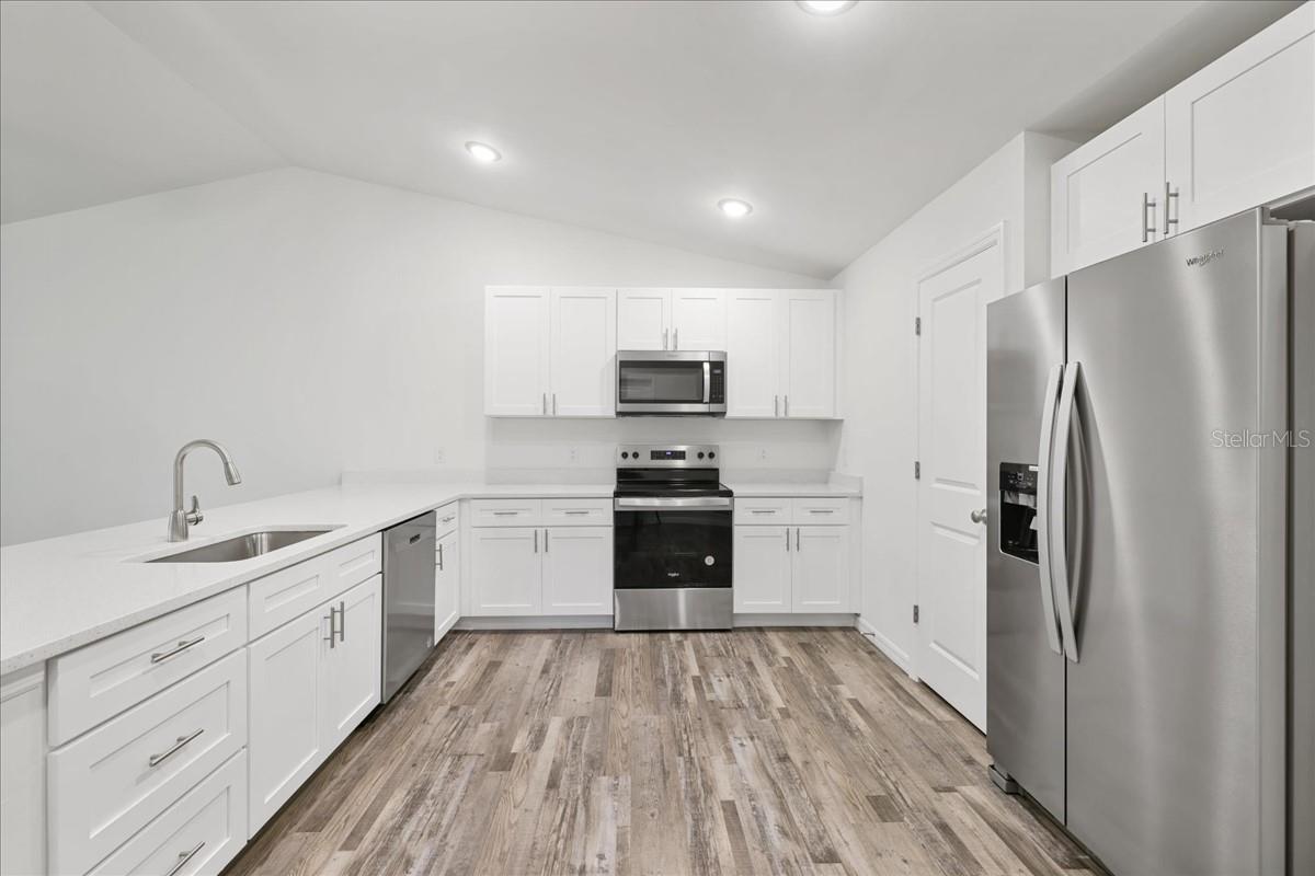 12119 TETZEL AVE, PORT CHARLOTTE, FL, 33981