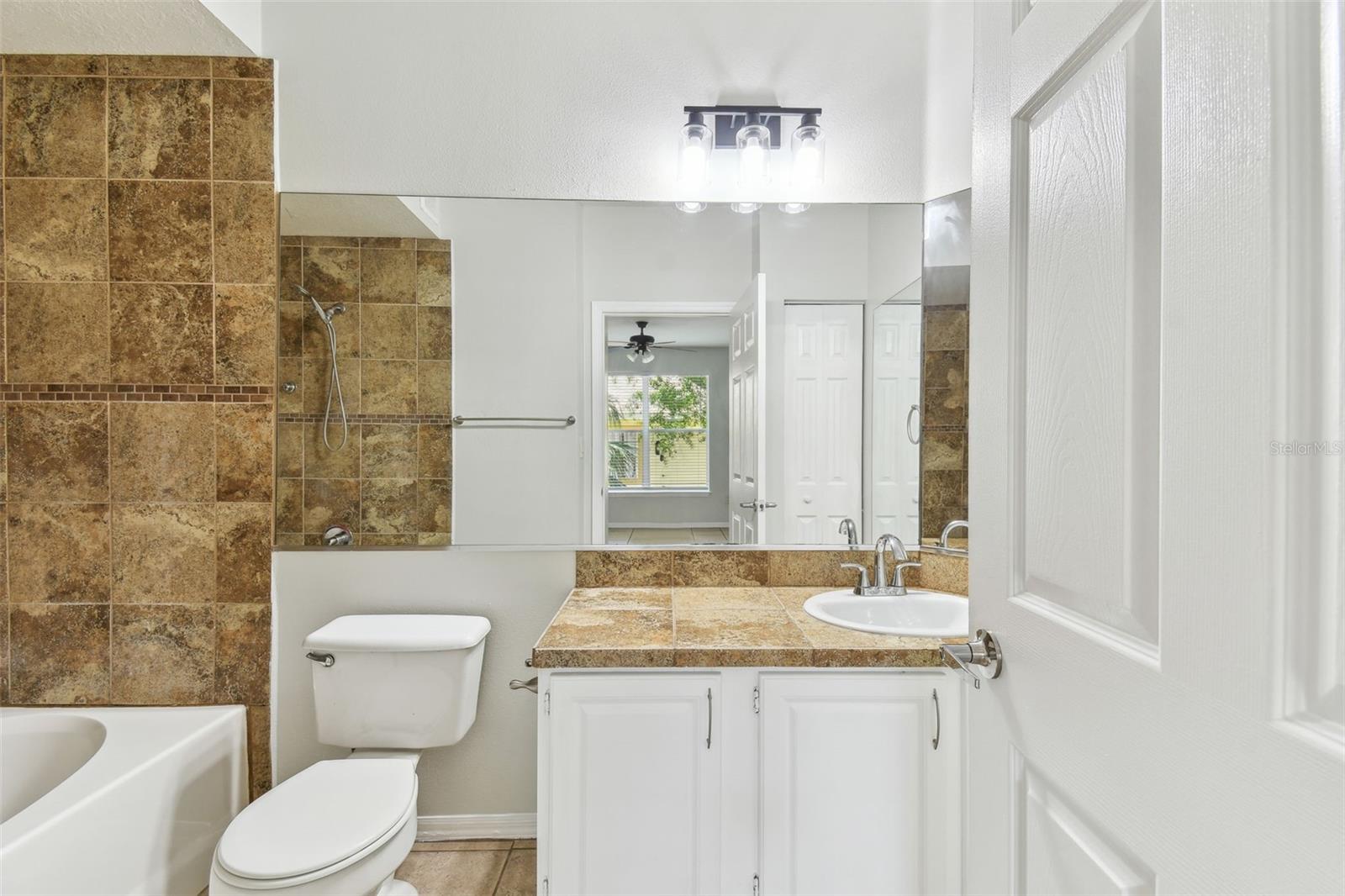 5606 PINNACLE HEIGHTS CIR #304, TAMPA, FL, 33624