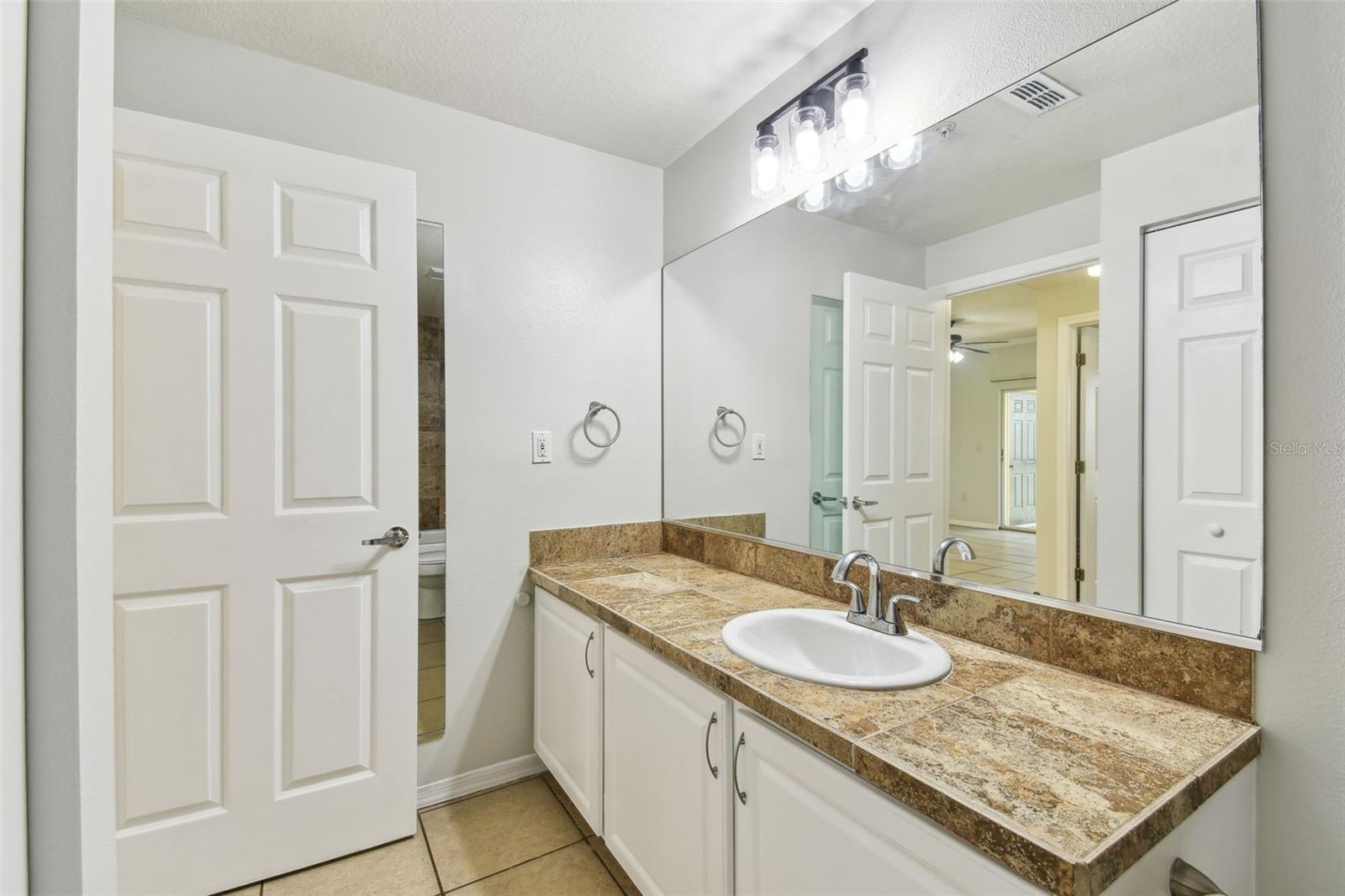 5606 PINNACLE HEIGHTS CIR #304, TAMPA, FL, 33624