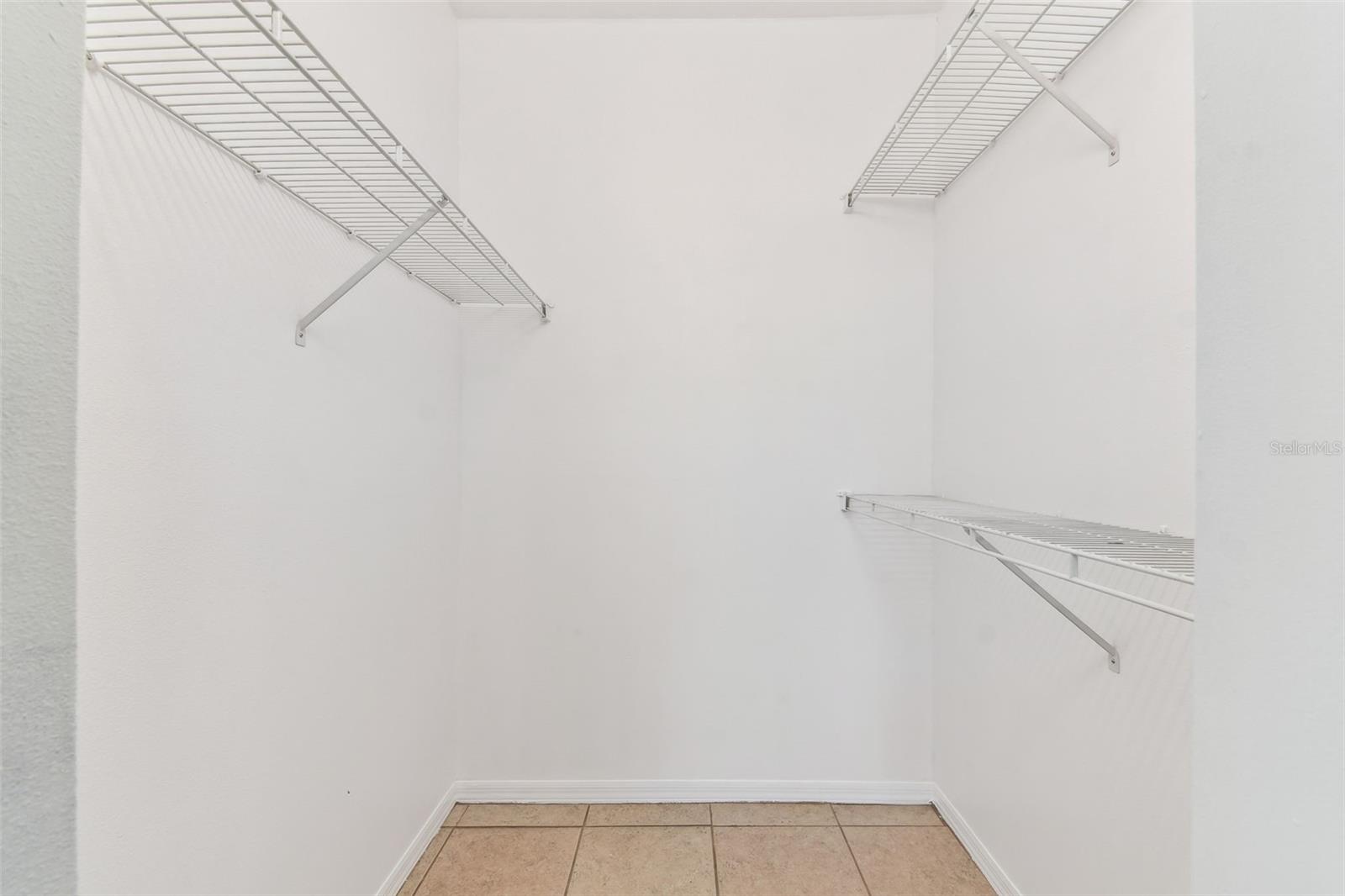 5606 PINNACLE HEIGHTS CIR #304, TAMPA, FL, 33624