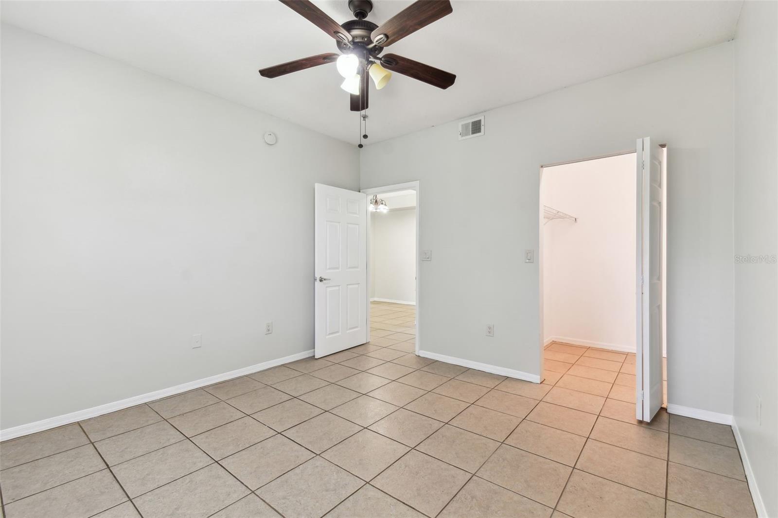 5606 PINNACLE HEIGHTS CIR #304, TAMPA, FL, 33624