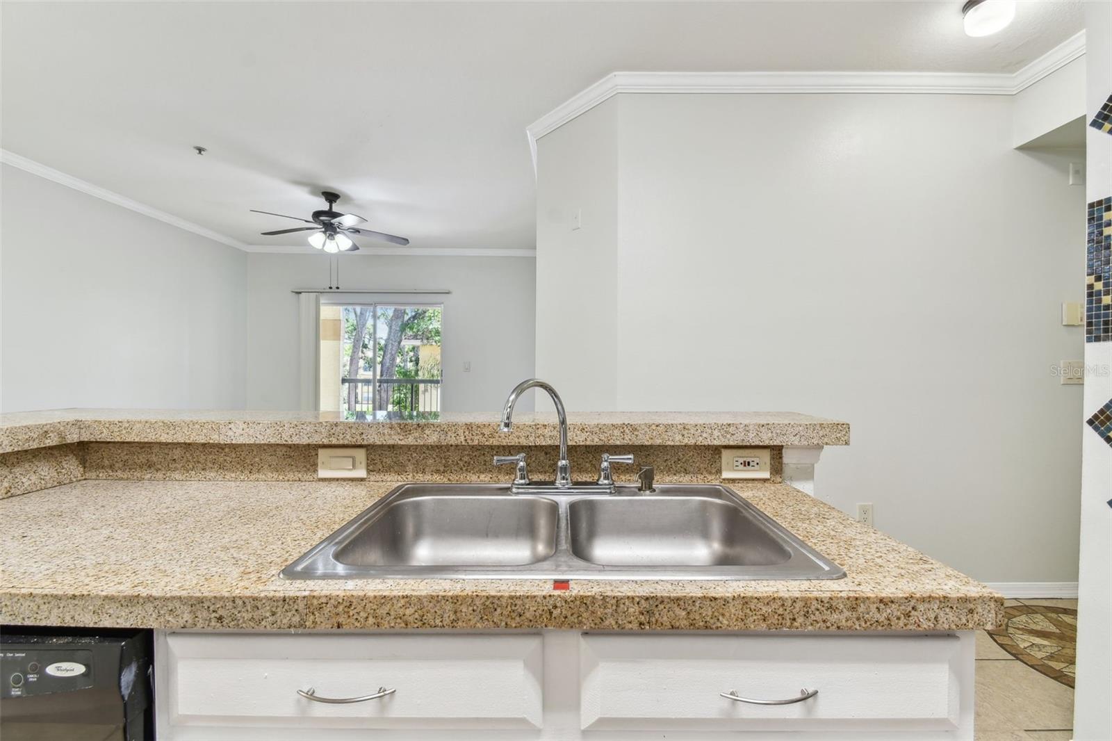 5606 PINNACLE HEIGHTS CIR #304, TAMPA, FL, 33624