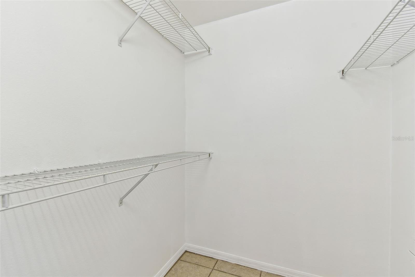 5606 PINNACLE HEIGHTS CIR #304, TAMPA, FL, 33624