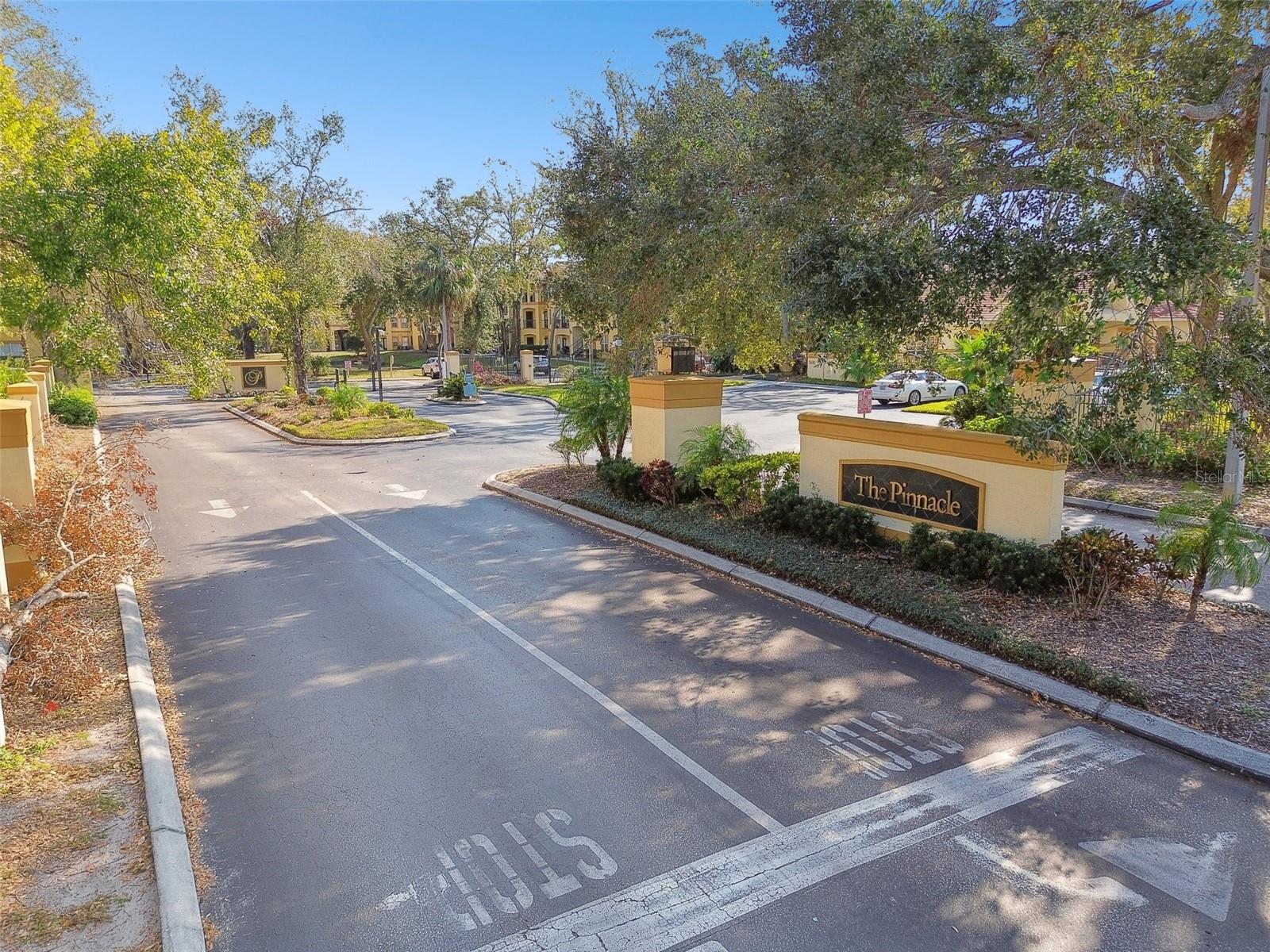 5606 PINNACLE HEIGHTS CIR #304, TAMPA, FL, 33624