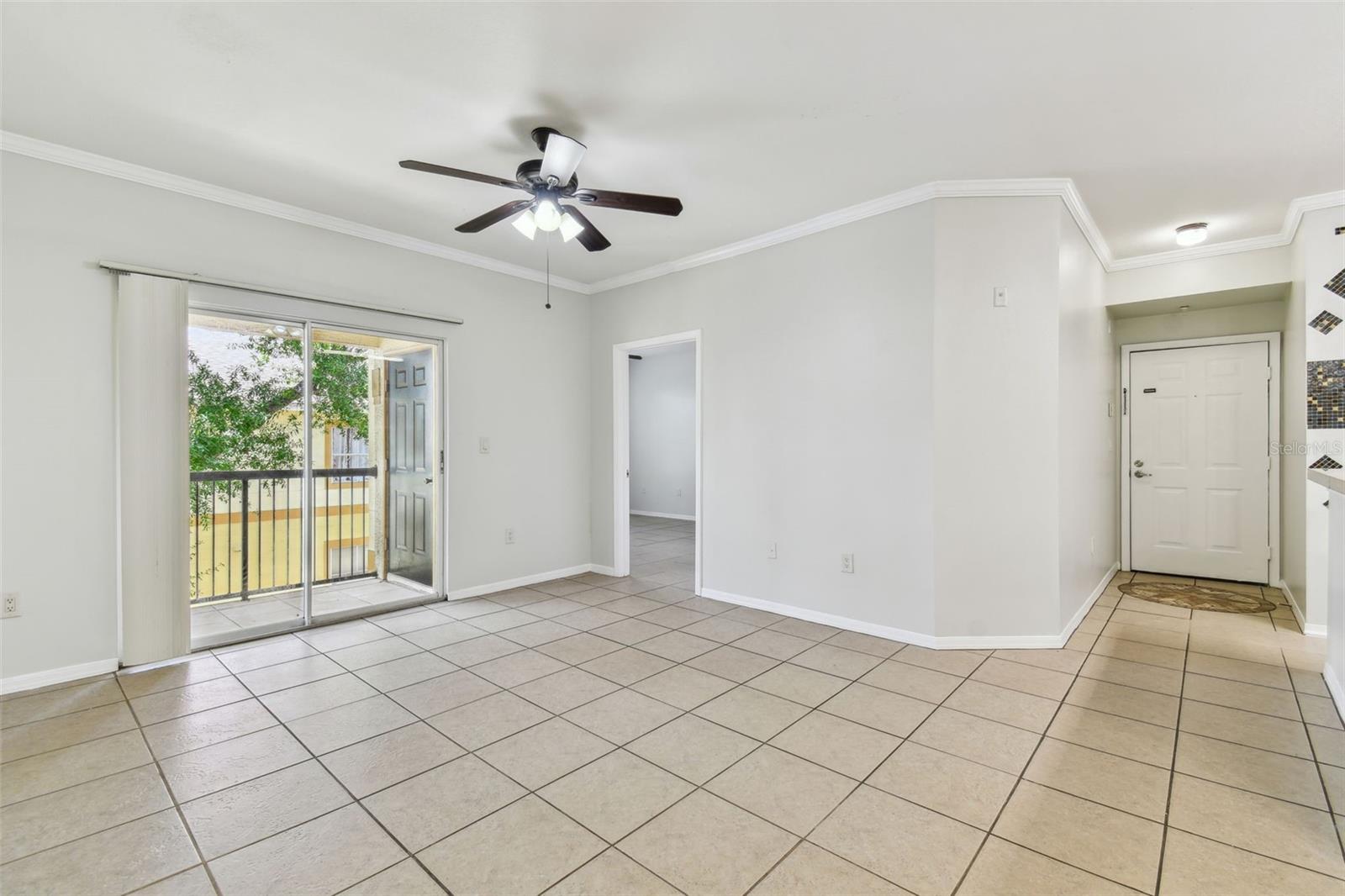 5606 PINNACLE HEIGHTS CIR #304, TAMPA, FL, 33624