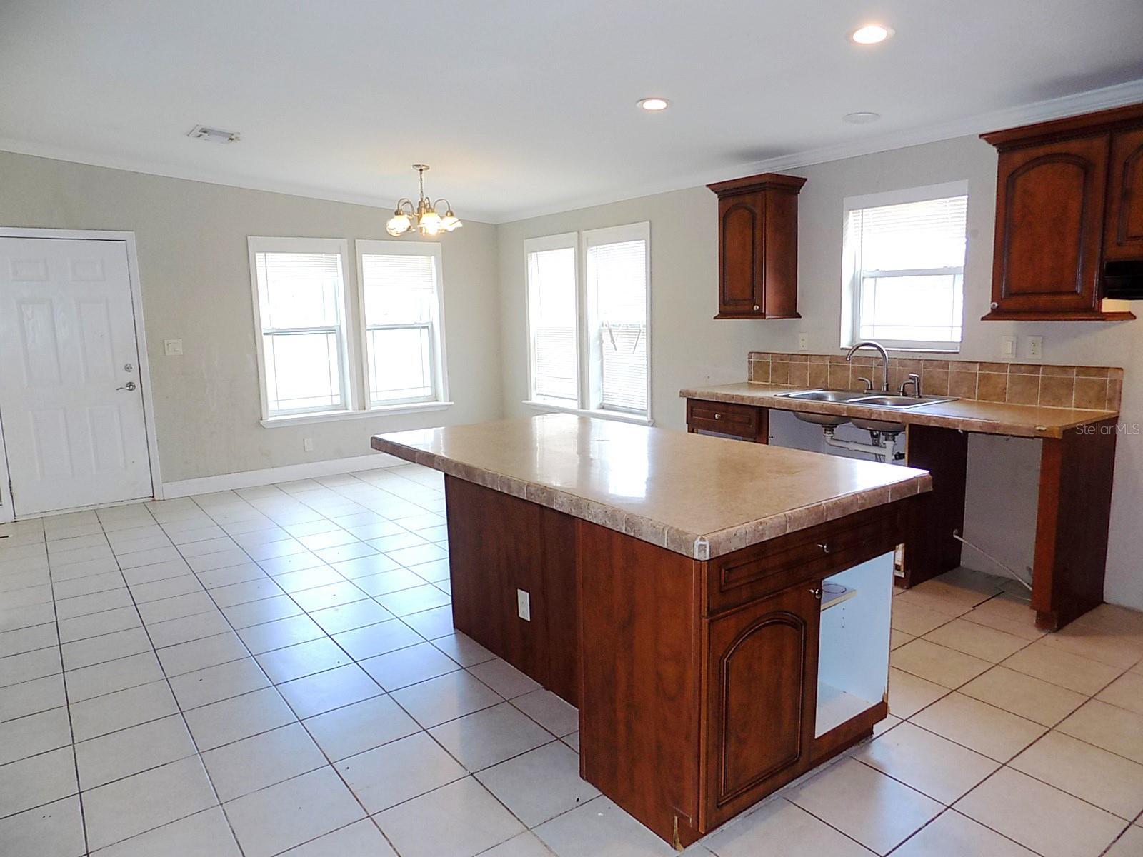 420 21ST ST E, PALMETTO, FL, 34221