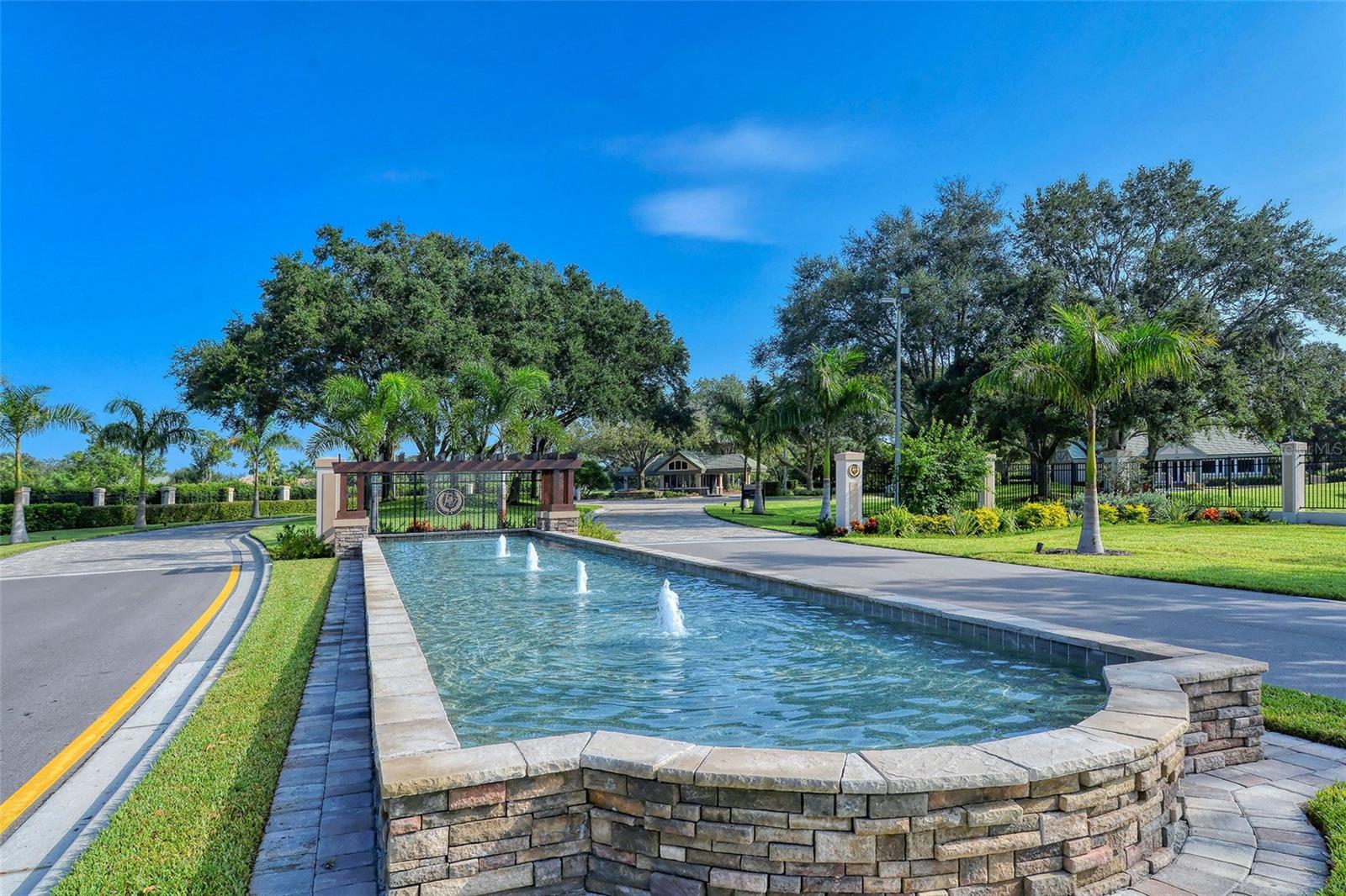 3105 CHARLES MACDONALD DR, SARASOTA, FL, 34240