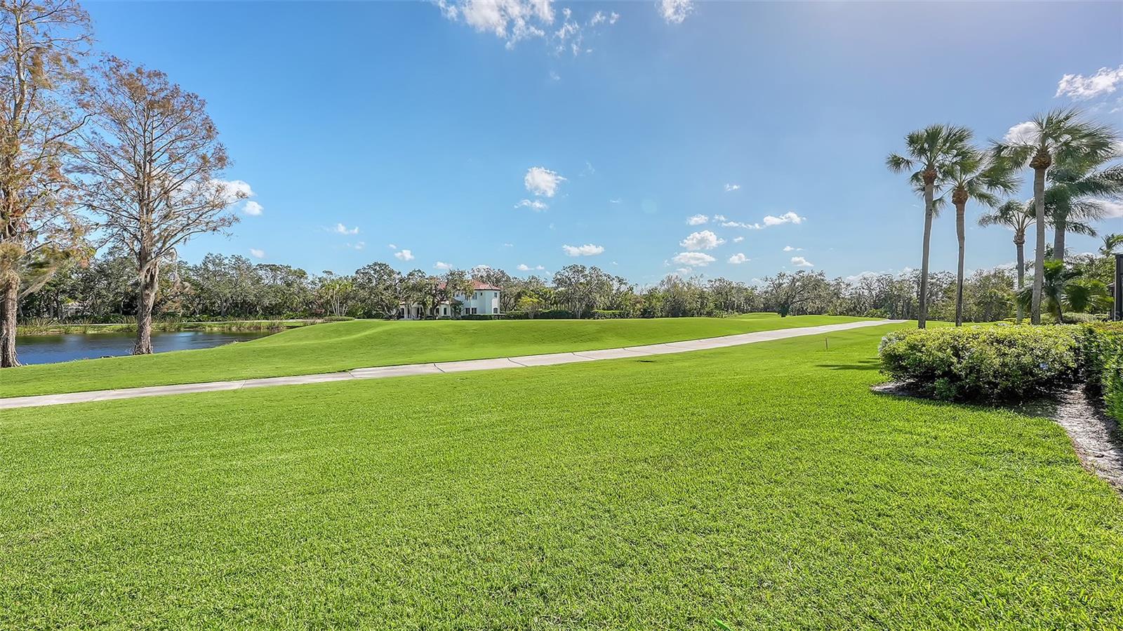 3105 CHARLES MACDONALD DR, SARASOTA, FL, 34240