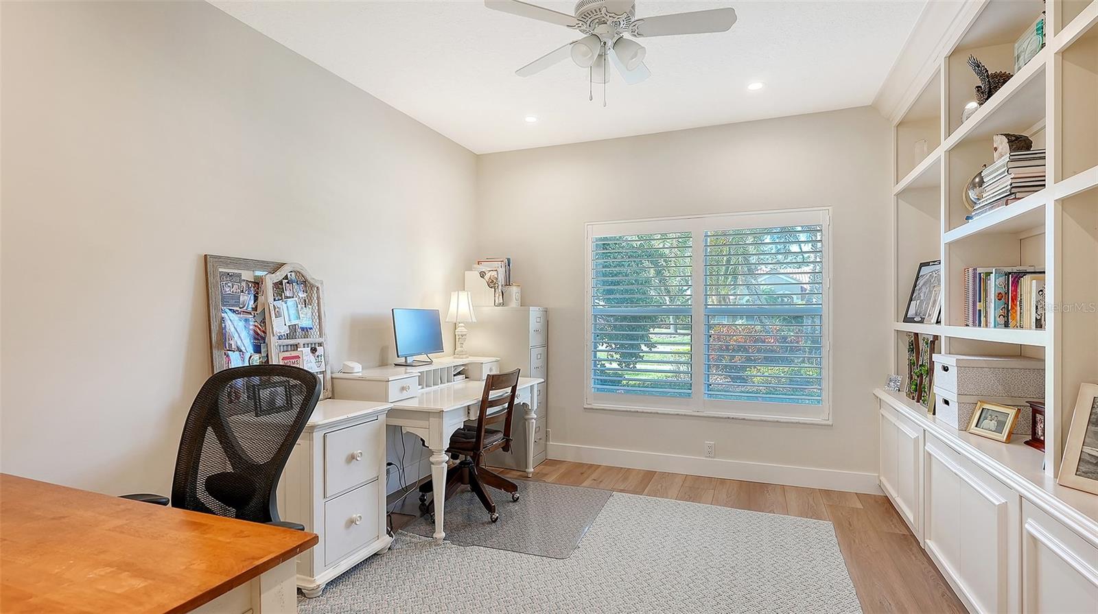 3105 CHARLES MACDONALD DR, SARASOTA, FL, 34240
