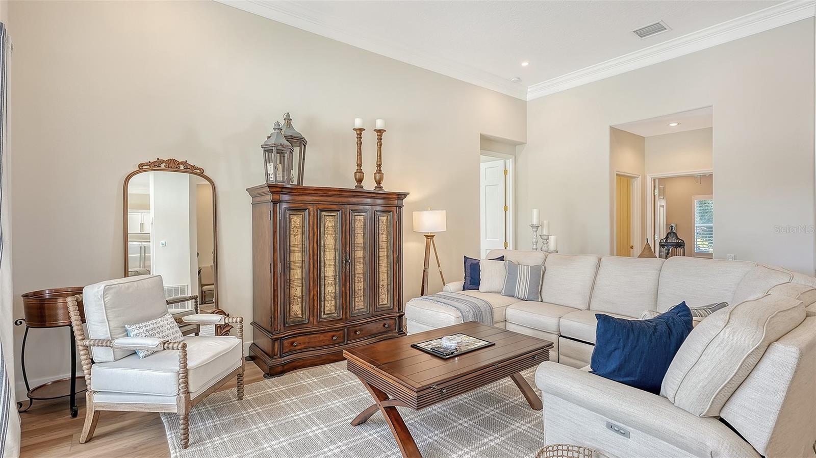 3105 CHARLES MACDONALD DR, SARASOTA, FL, 34240