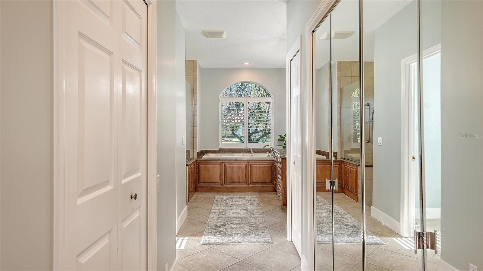 3105 CHARLES MACDONALD DR, SARASOTA, FL, 34240