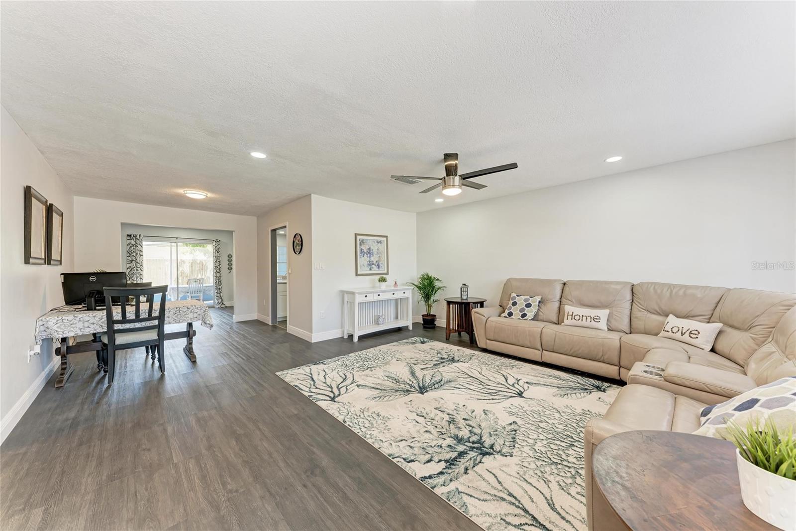 2820 WOOD ST, SARASOTA, FL, 34237