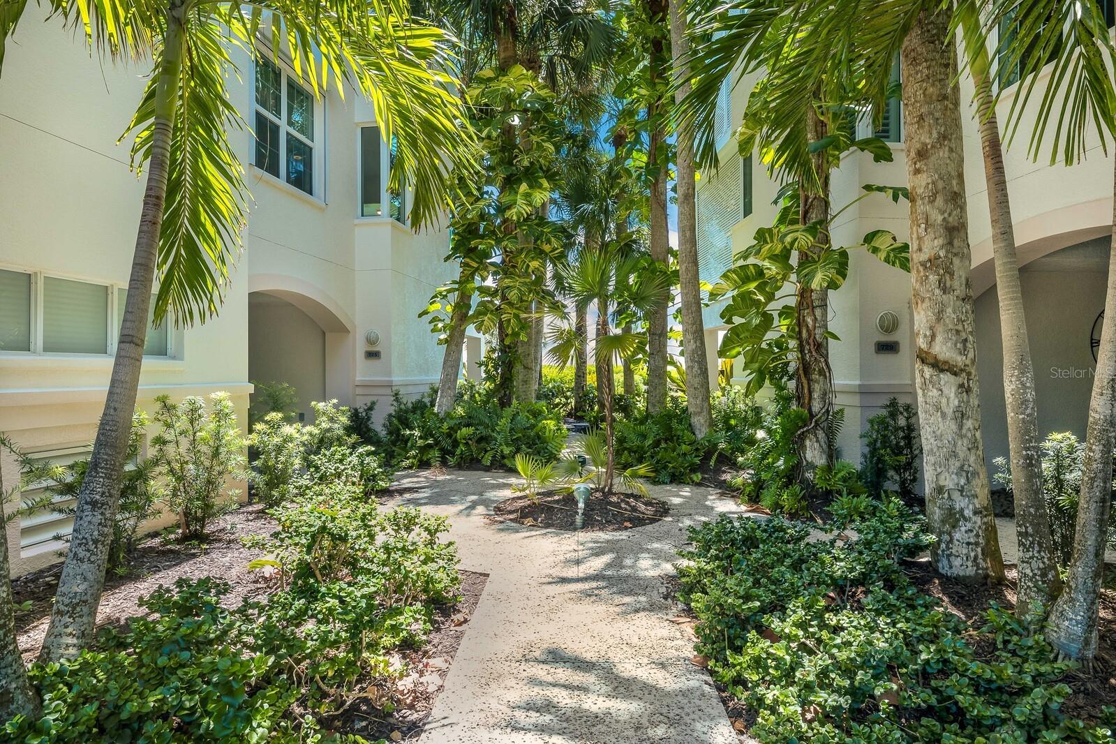 725 S HARBOR DR #1, BOCA GRANDE, FL, 33921