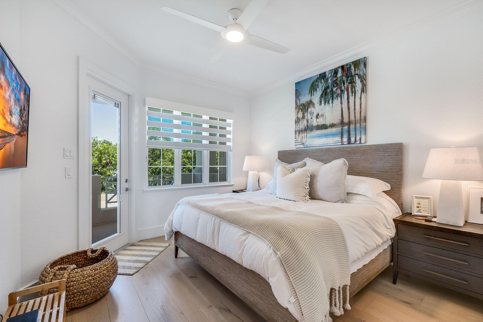 725 S HARBOR DR #1, BOCA GRANDE, FL, 33921