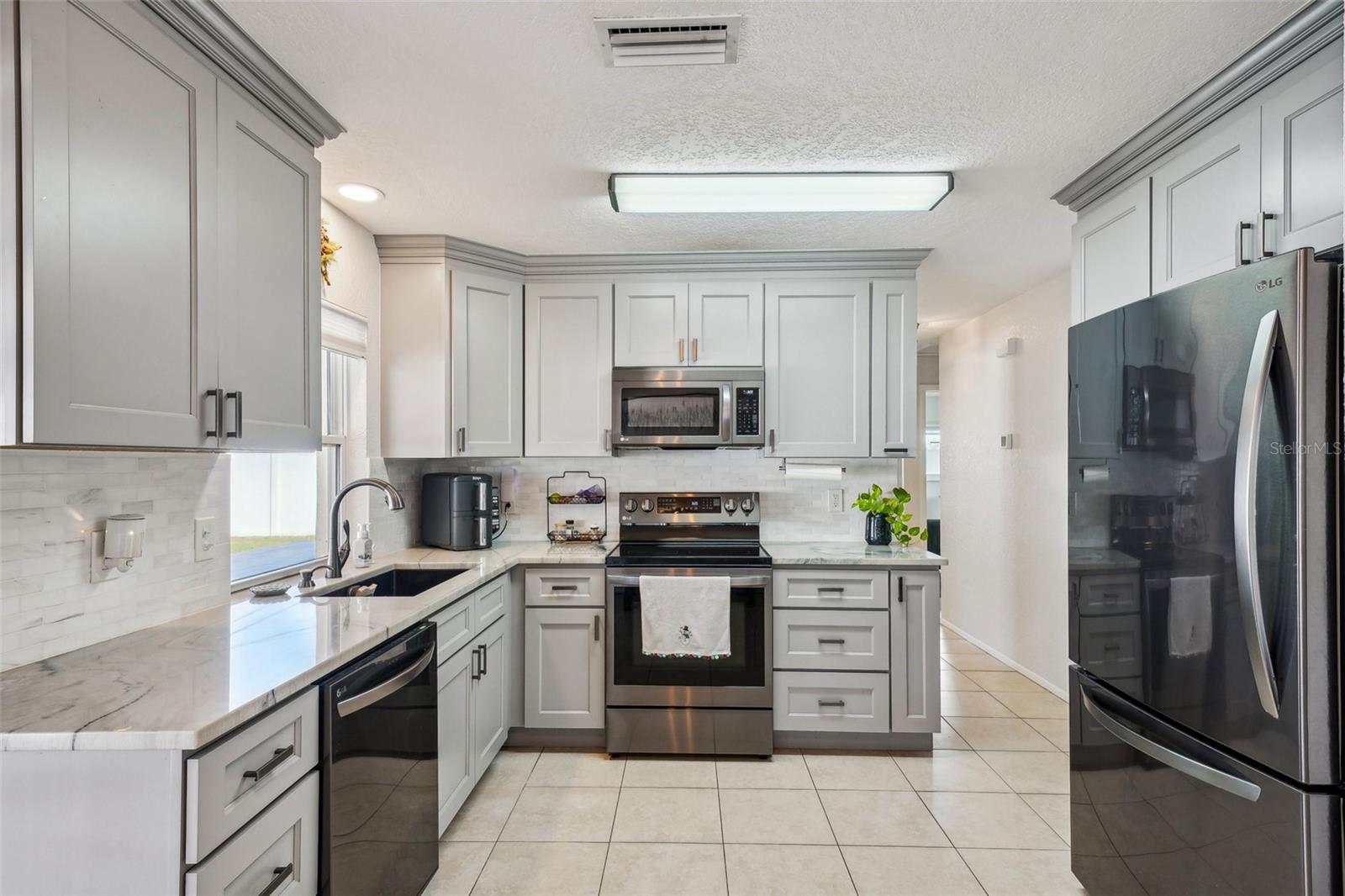 13511 87TH PL, SEMINOLE, FL, 33776