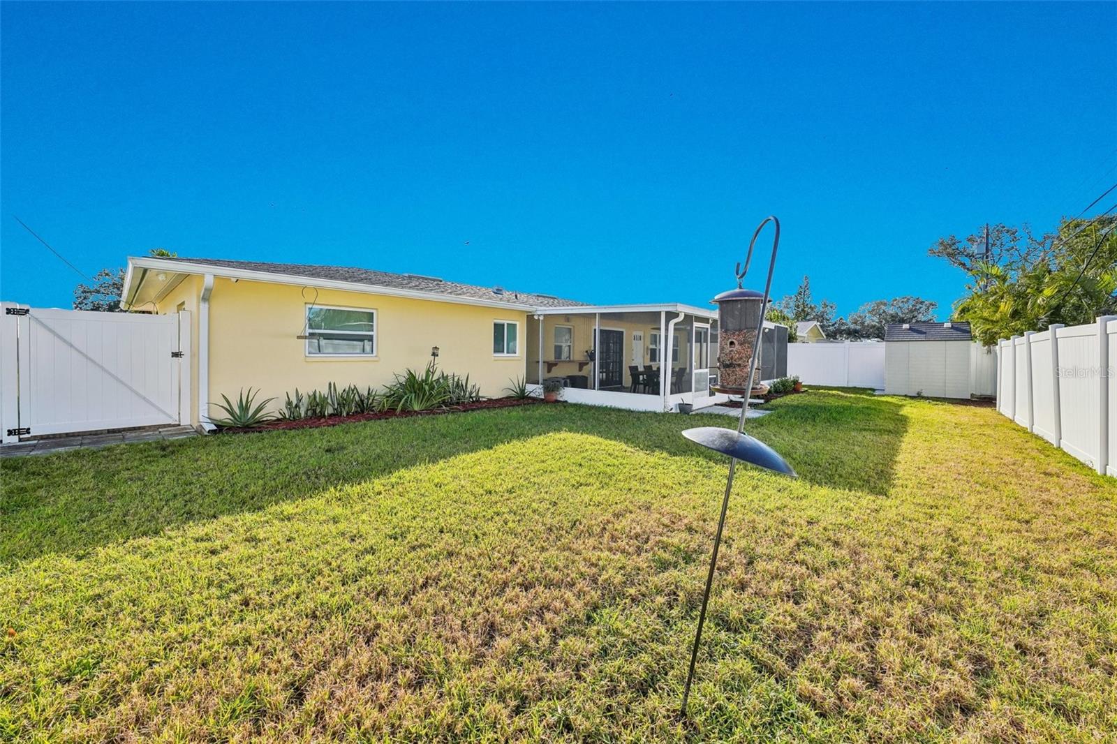 13511 87TH PL, SEMINOLE, FL, 33776