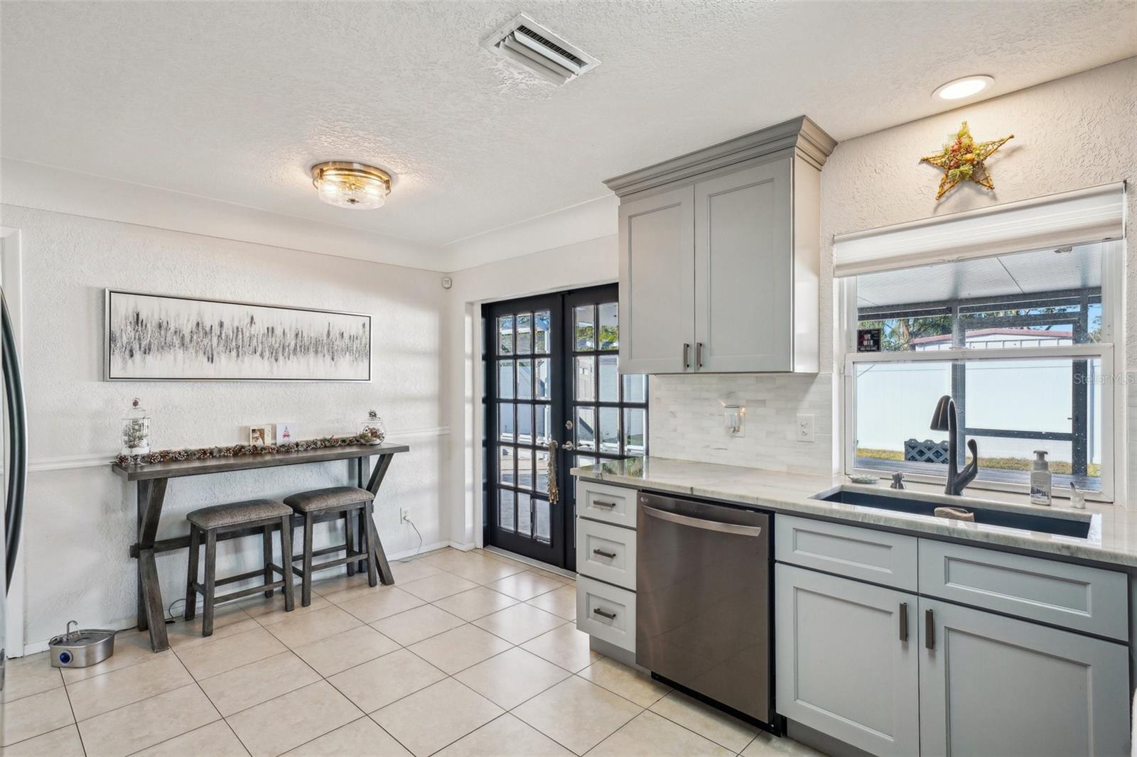 13511 87TH PL, SEMINOLE, FL, 33776