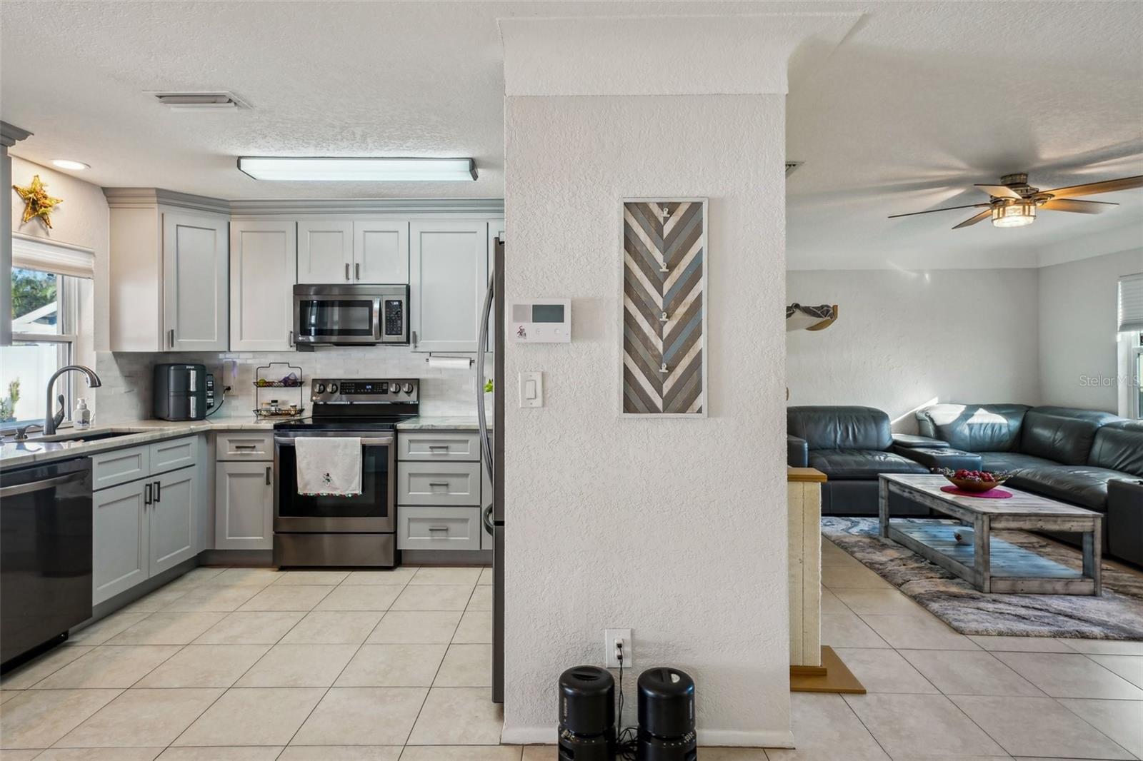 13511 87TH PL, SEMINOLE, FL, 33776