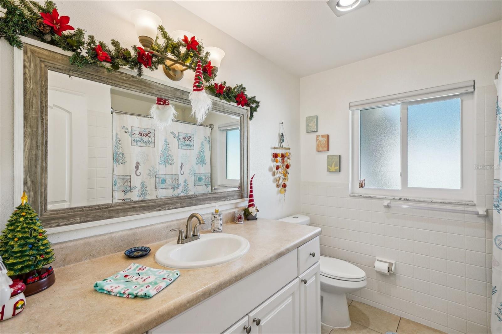 13511 87TH PL, SEMINOLE, FL, 33776