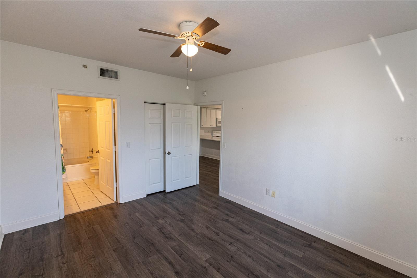 6481 ARAGON WAY #101, FORT MYERS, FL, 33966