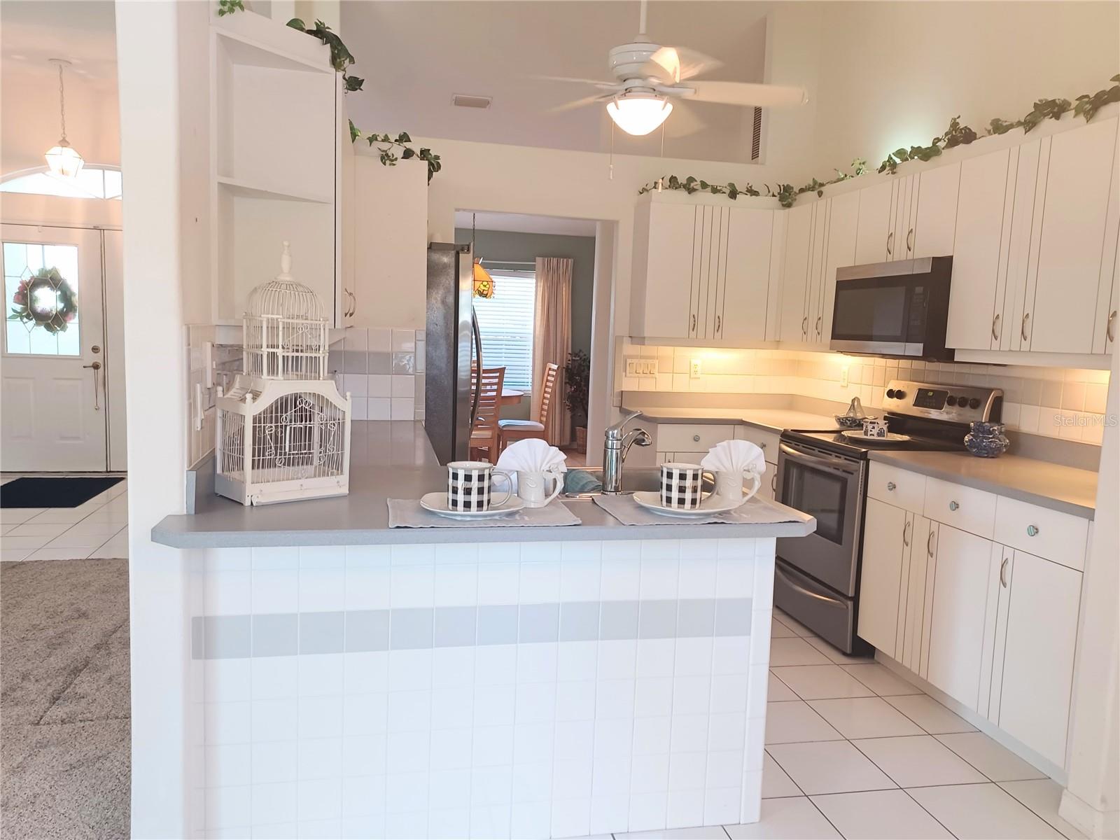 6 WHITE HOUSE DR, PALM COAST, FL, 32164