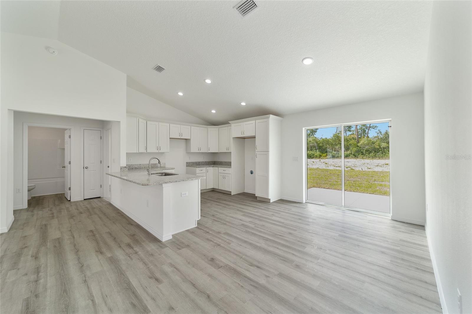 15544 SE 113TH STREET RD, OCKLAWAHA, FL, 32179