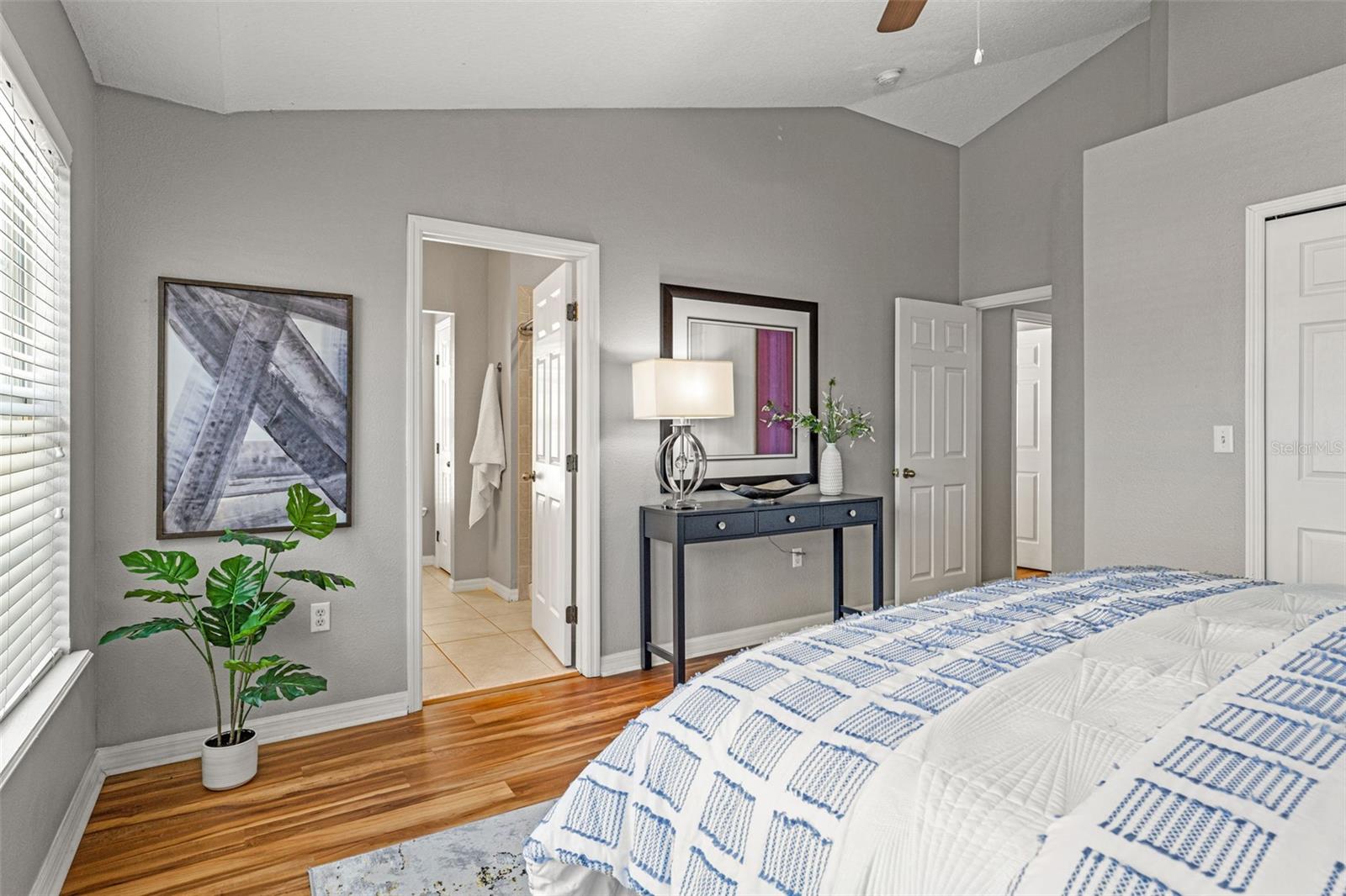 5128 6TH WAY N, ST PETERSBURG, FL, 33703