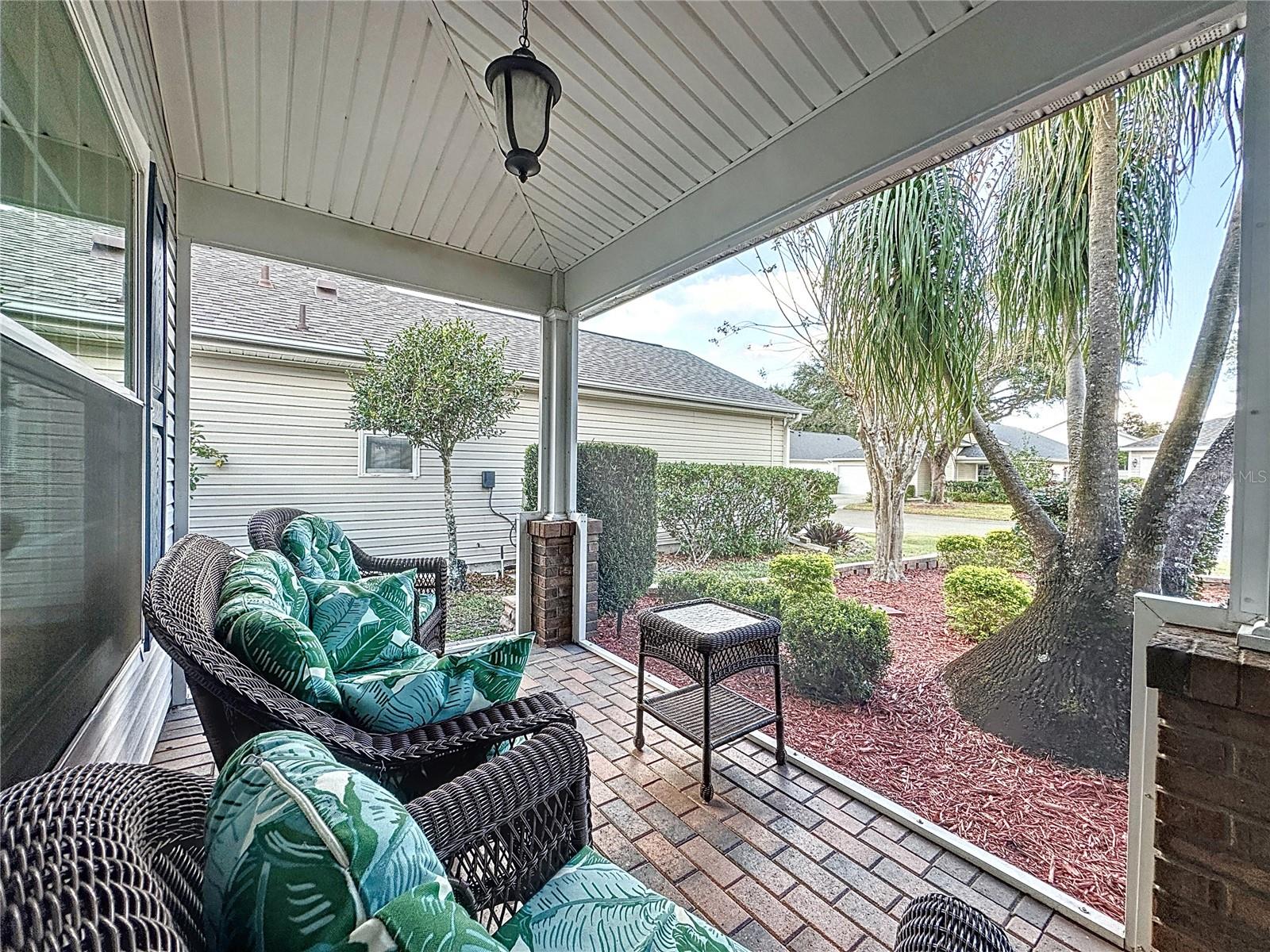 25001 CRANES ROOST CIR, LEESBURG, FL, 34748