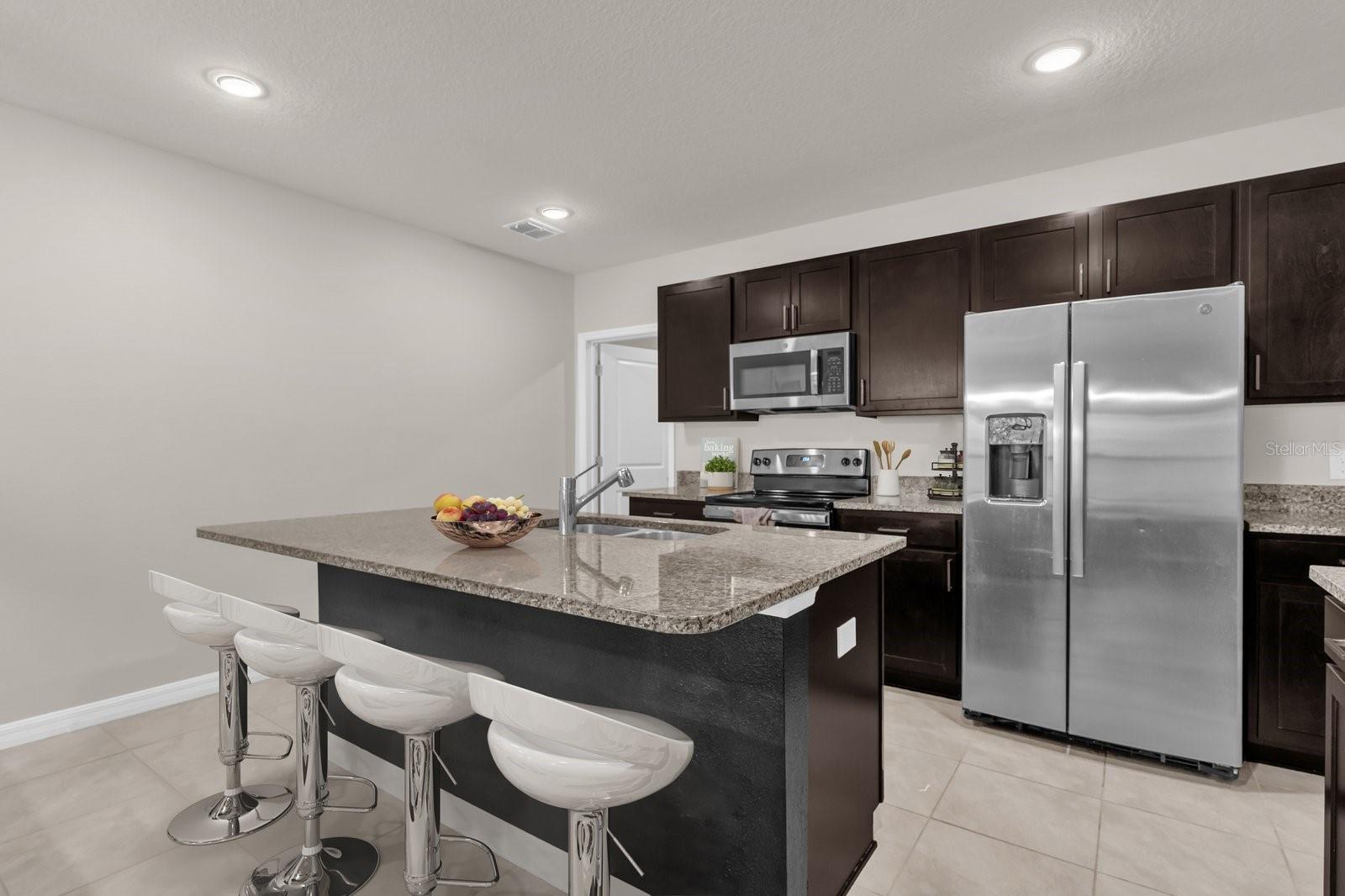 635 BELGROVE ST, DEBARY, FL, 32713