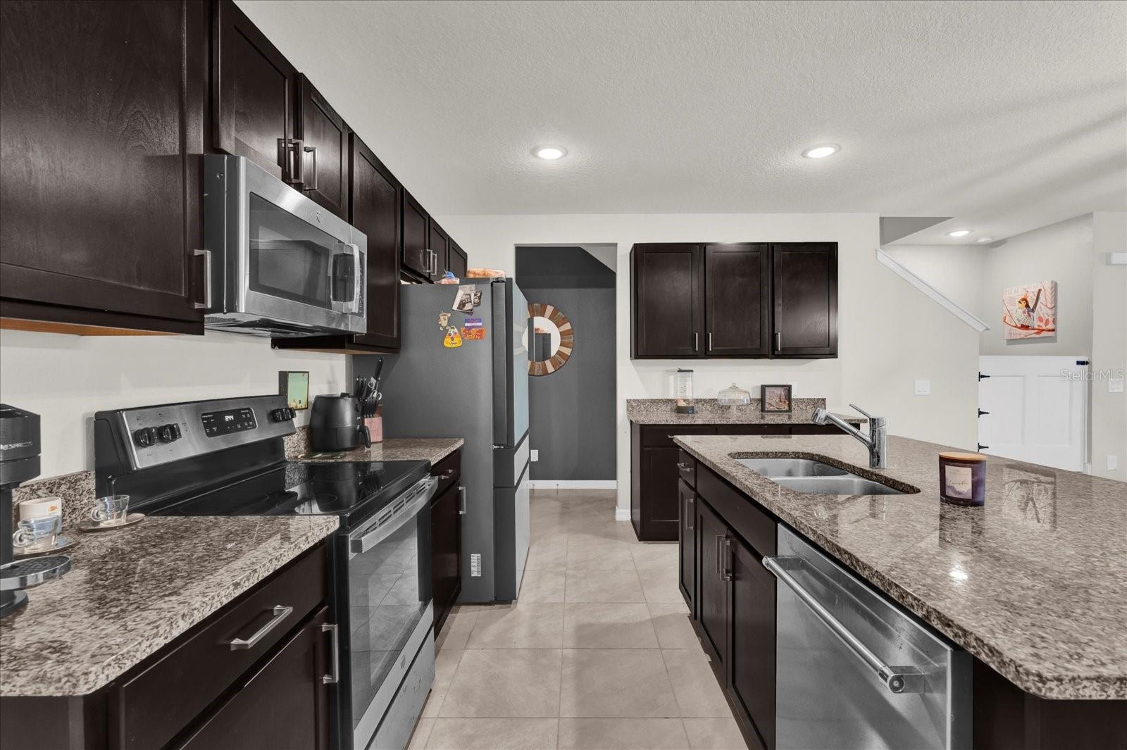 635 BELGROVE ST, DEBARY, FL, 32713