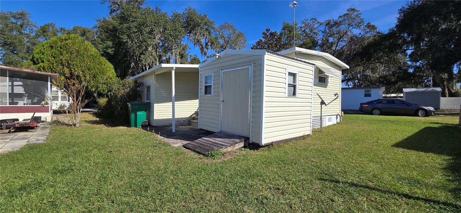 810 OAKWOOD CIR, WILDWOOD, FL, 34785