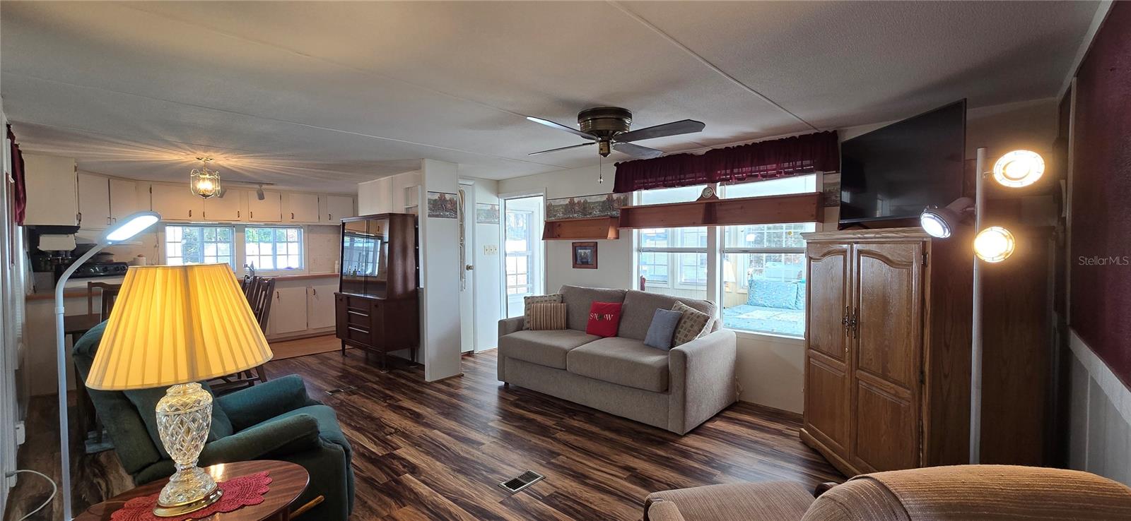 810 OAKWOOD CIR, WILDWOOD, FL, 34785