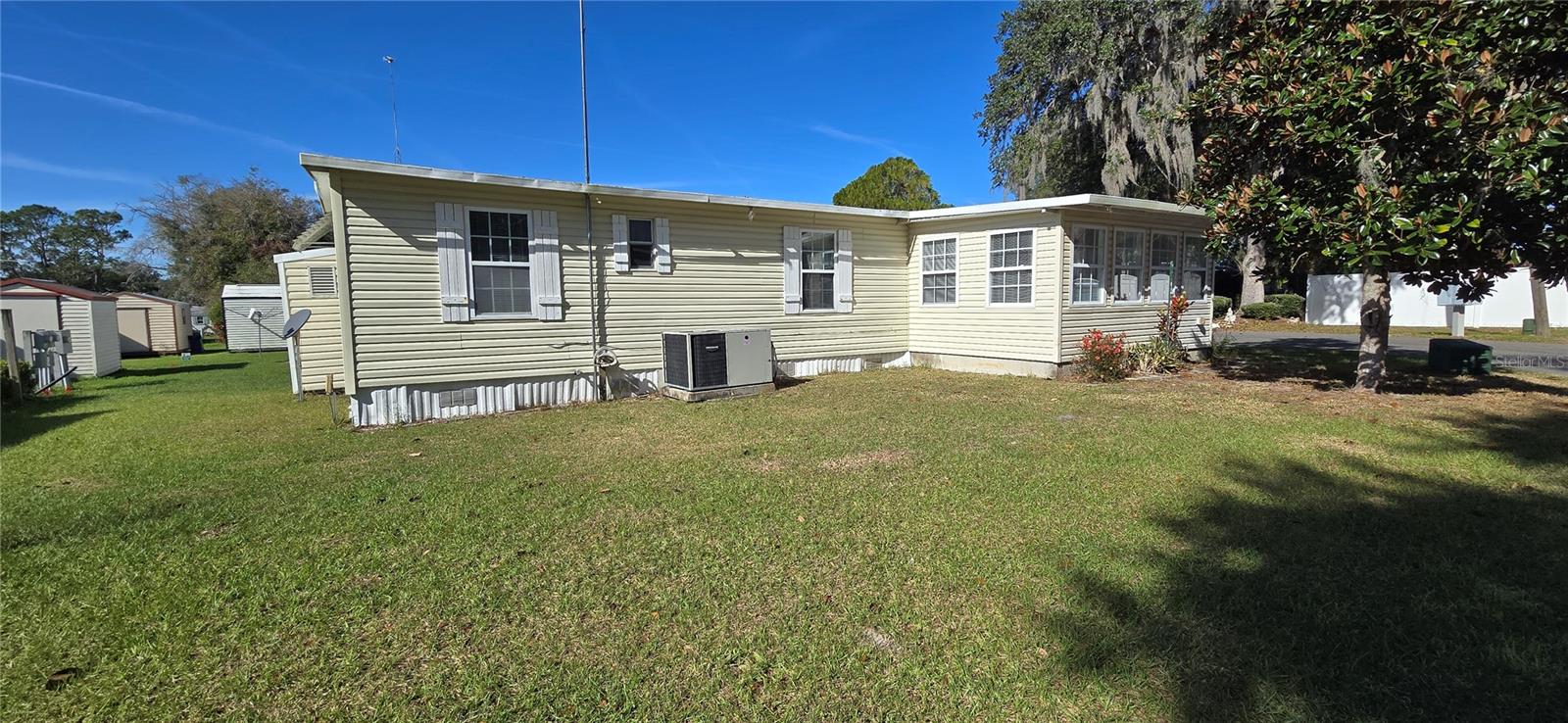 810 OAKWOOD CIR, WILDWOOD, FL, 34785