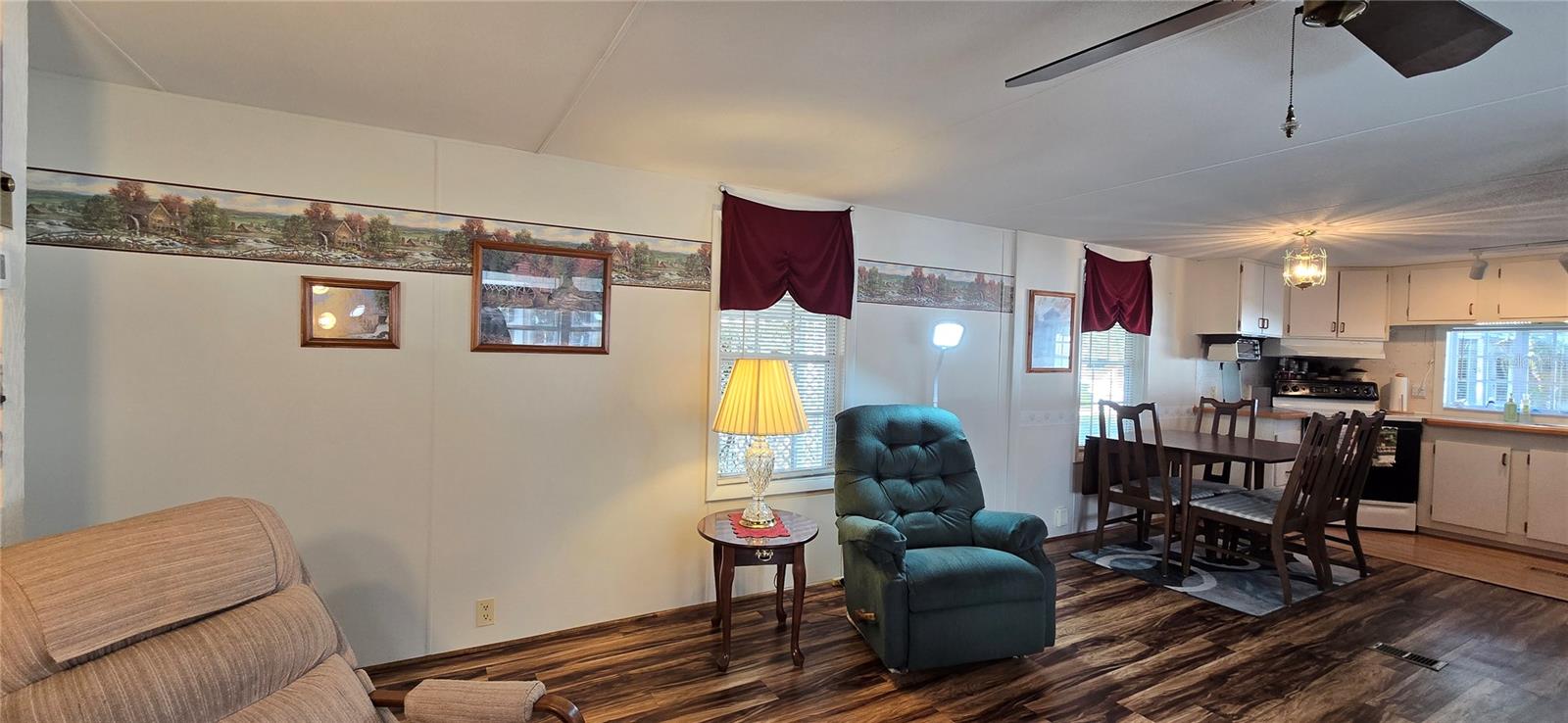 810 OAKWOOD CIR, WILDWOOD, FL, 34785