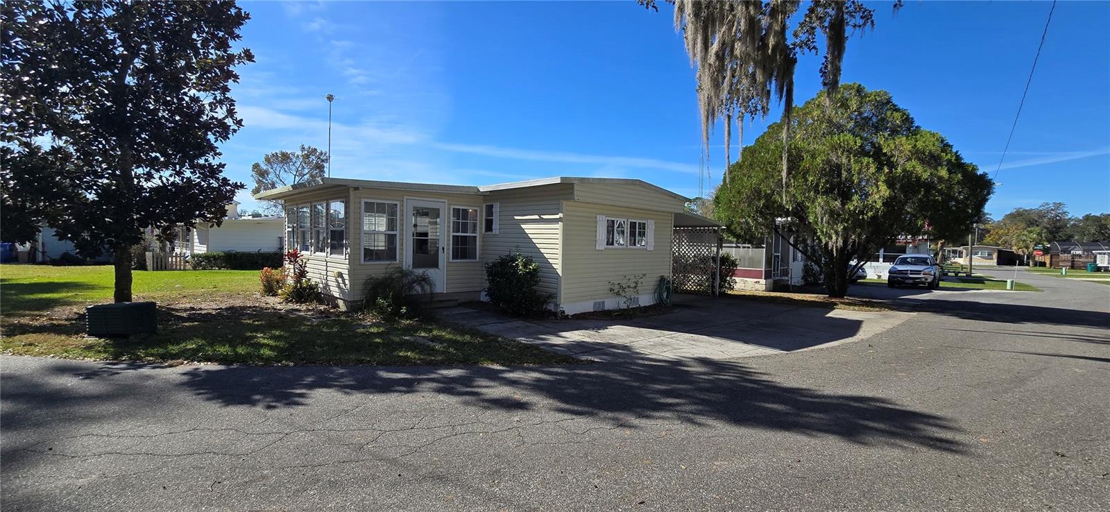 810 OAKWOOD CIR, WILDWOOD, FL, 34785