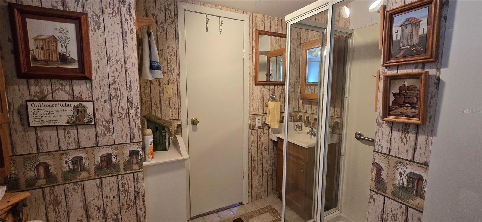 810 OAKWOOD CIR, WILDWOOD, FL, 34785