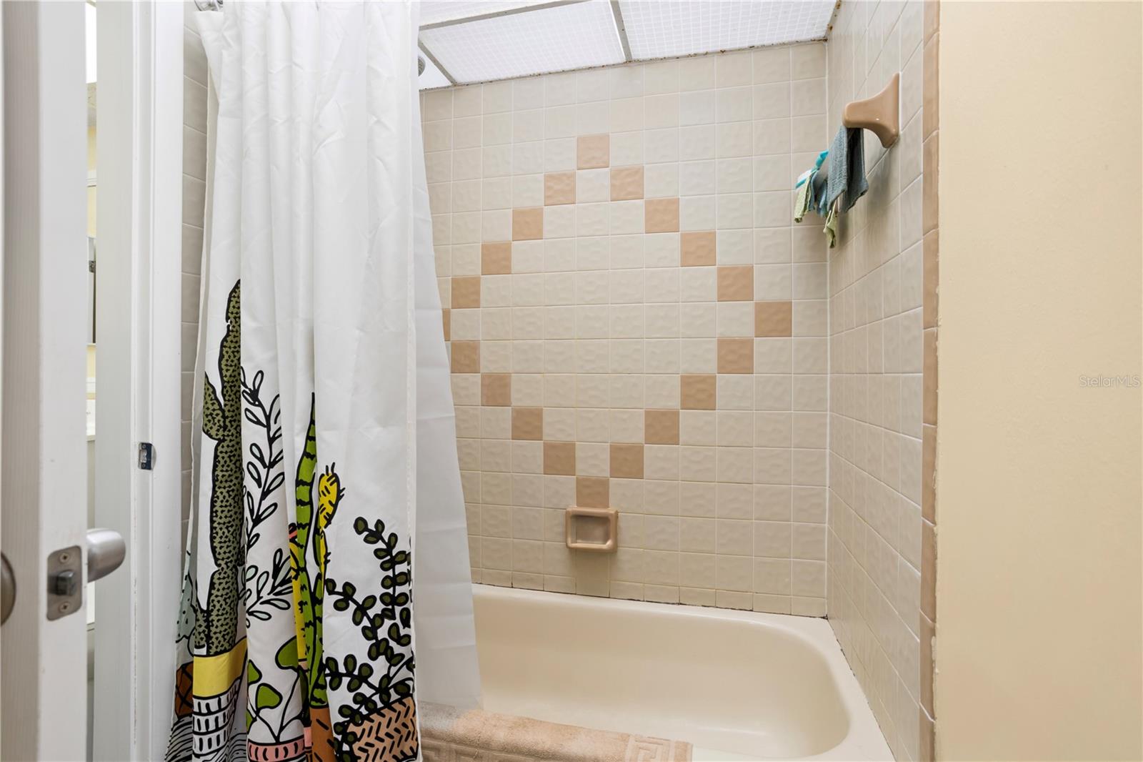 633 S PALMETTO AVE #1010, DAYTONA BEACH, FL, 32114
