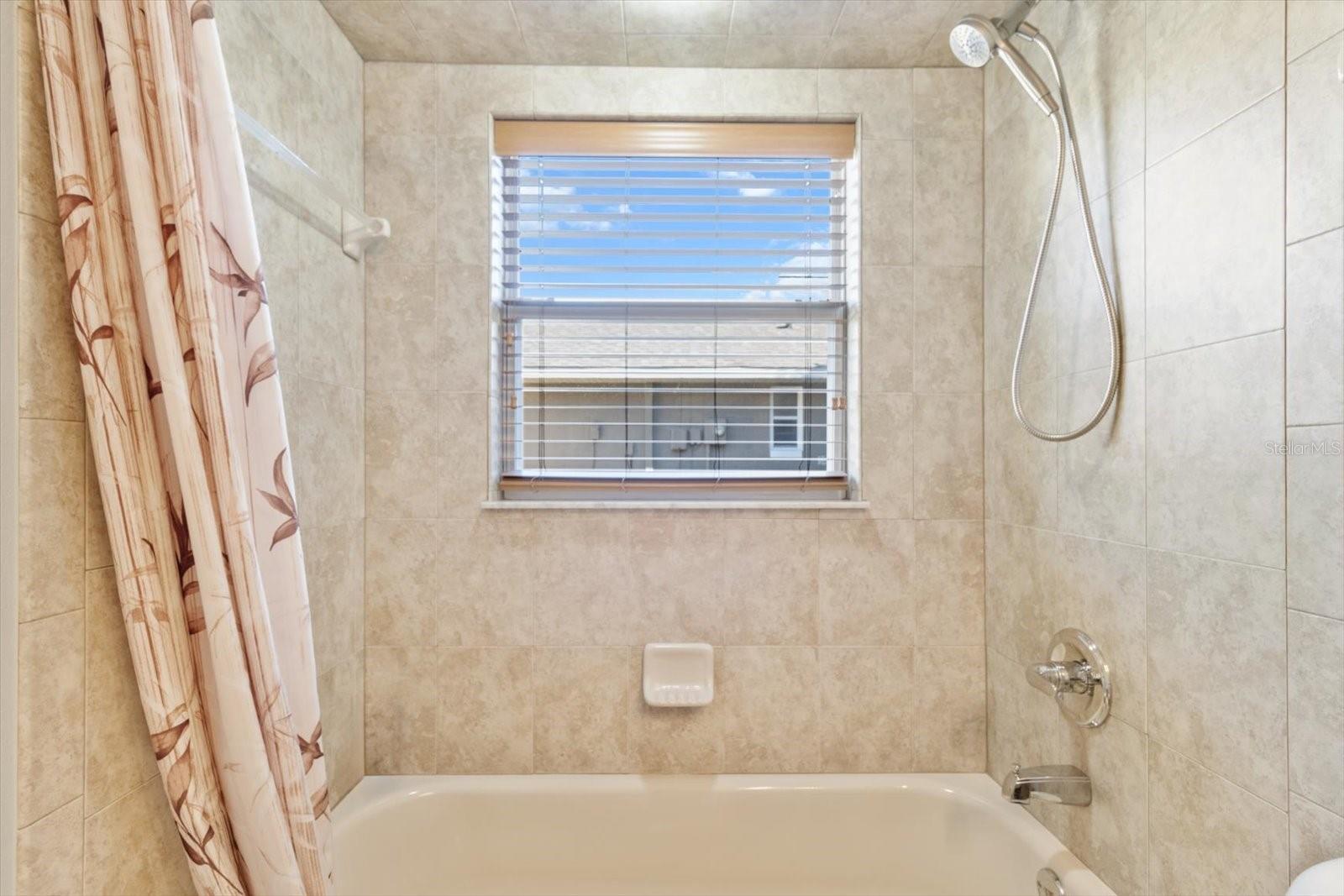 1376 E CLEVELAND ST, HERNANDO, FL, 34442