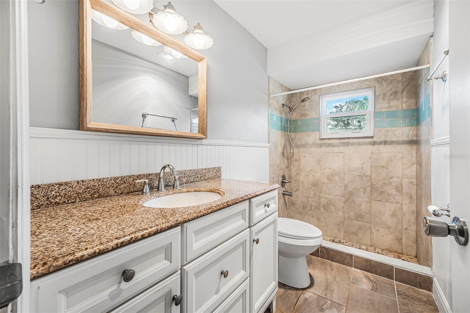 1837 N KINGWAY DR, DELTONA, FL, 32738