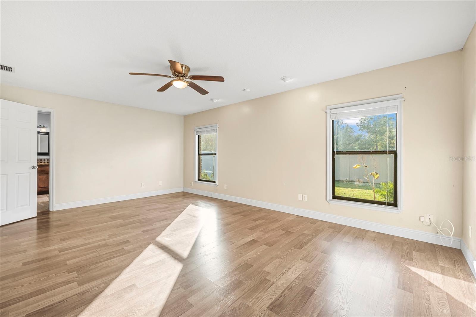 1837 N KINGWAY DR, DELTONA, FL, 32738