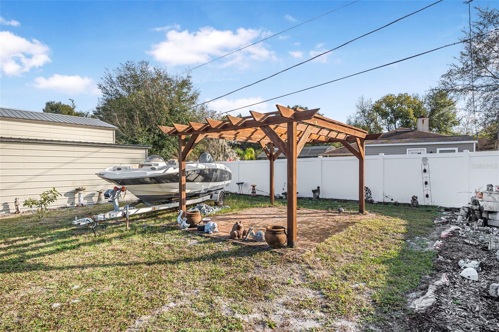 1837 N KINGWAY DR, DELTONA, FL, 32738