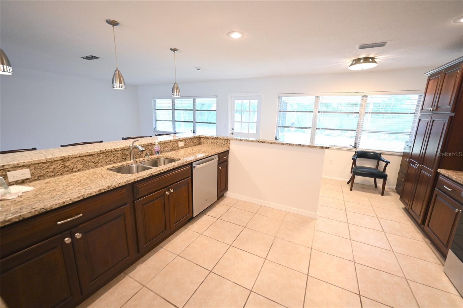 2934 VALLEY FORGE ST, SARASOTA, FL, 34231