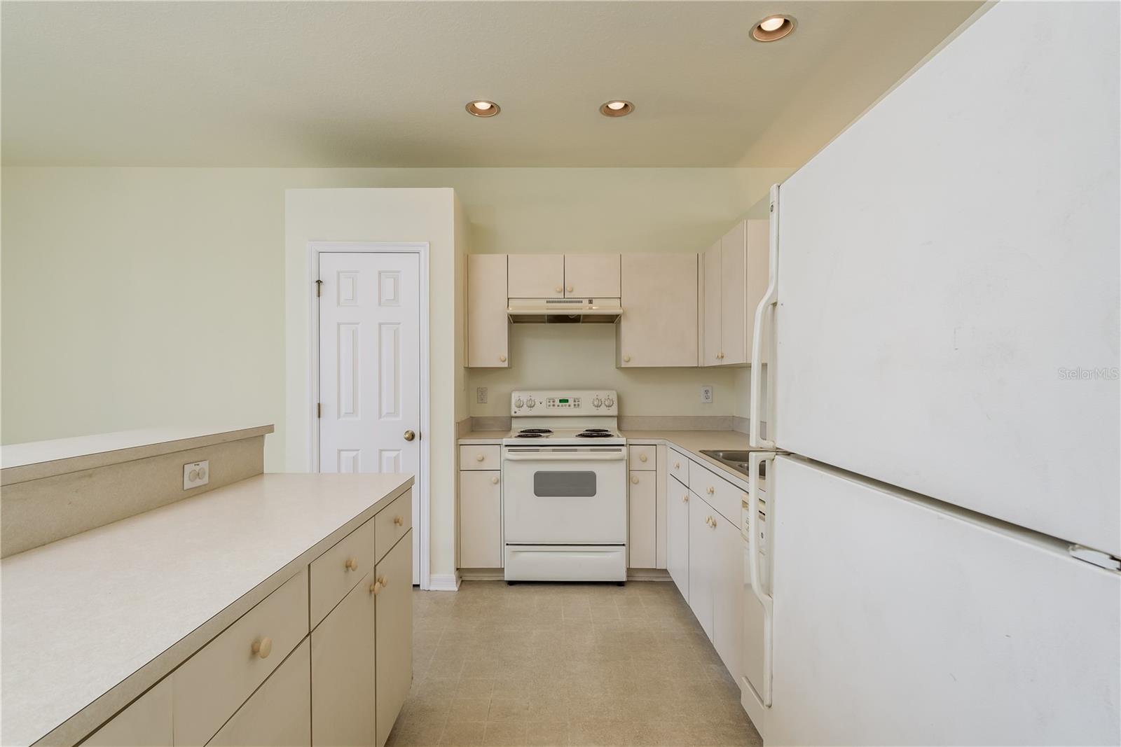 24311 BREEZY OAK CT, LUTZ, FL, 33559