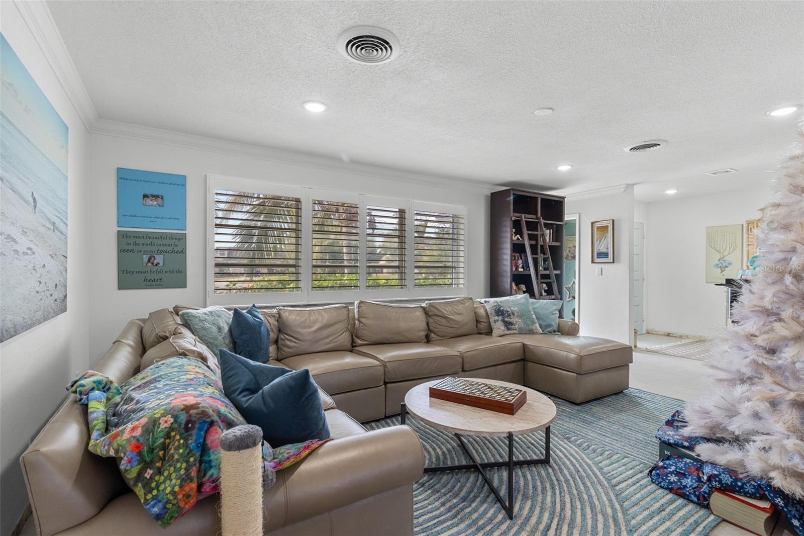 119 POINCIANA LN, LARGO, FL, 33770