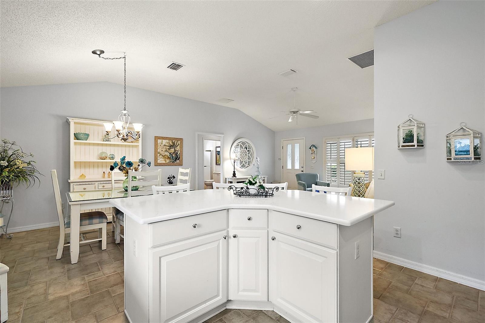 17640 SE 81ST TIMBERWOOD TER, THE VILLAGES, FL, 32162