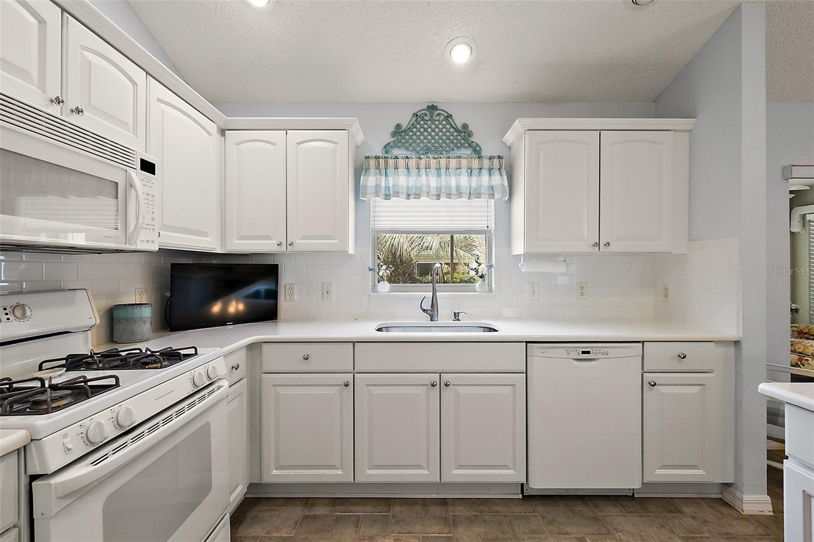 17640 SE 81ST TIMBERWOOD TER, THE VILLAGES, FL, 32162